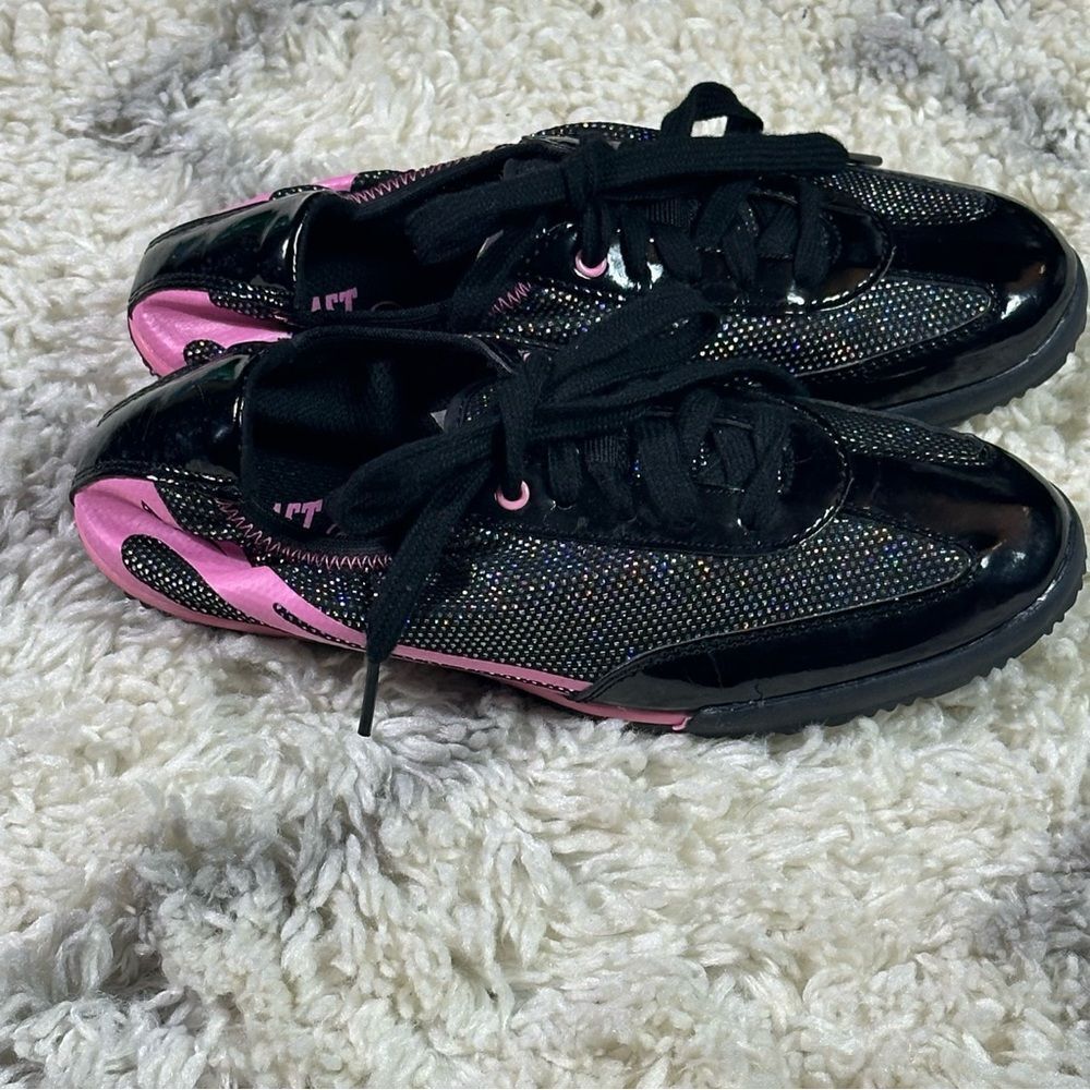 EVERLAST~PINK BLACK
SPARKLE~GIRLS ELASTIC SLIP
ON~ATHLETIC SPORTS~WORKOUT
SHOES